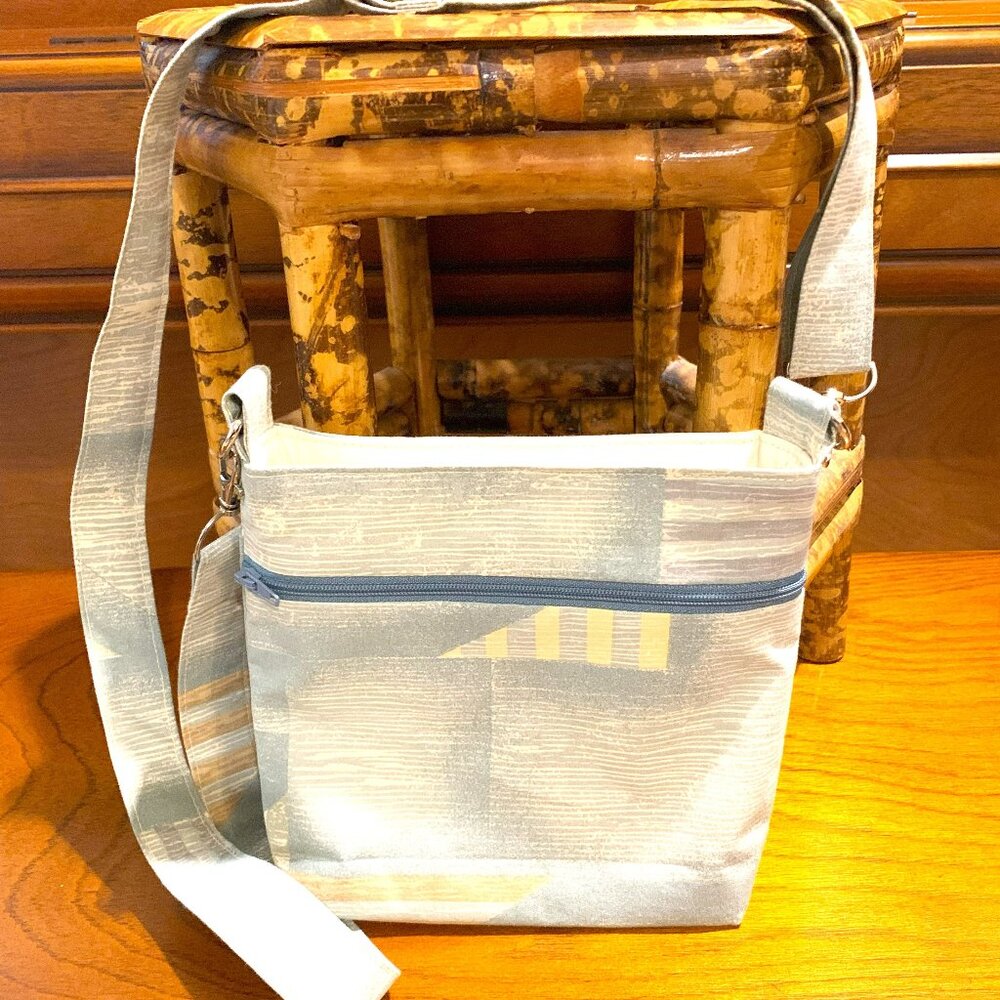 Handmade Cotton Mini Crossbody Bag with Lining and Magnetic Snap Closure